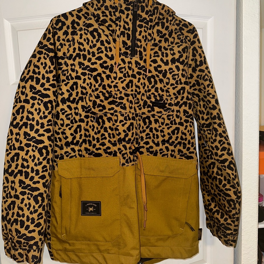 L1 premium goods pull over snowboard jacket